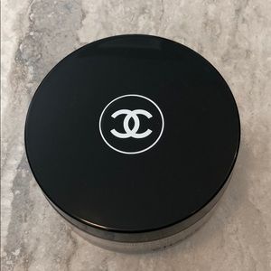 Chanel Poudre Universelle Libre Loose Powder